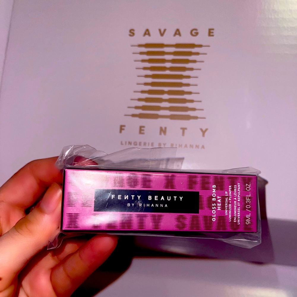 RARE Valentines Day Fenty Beauty x Savage X Fenty Plumping Gloss Lavender Savage